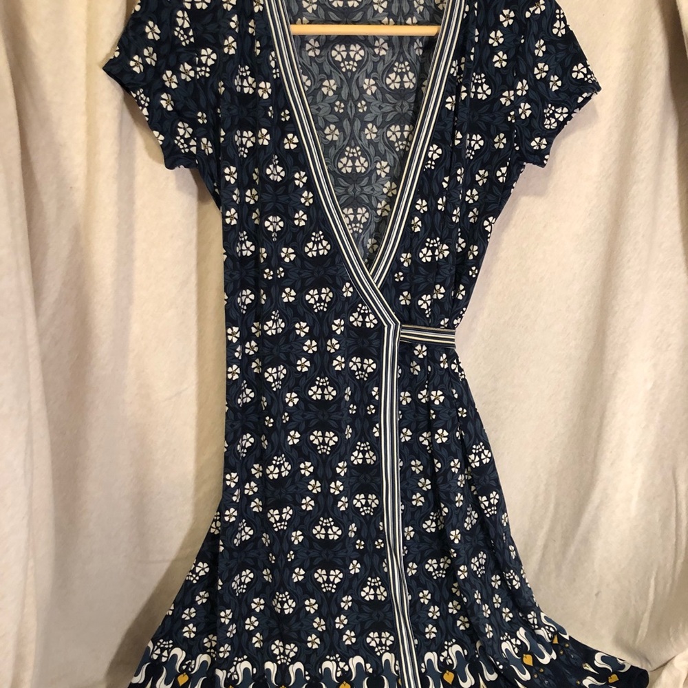 Max Studio wrap dress